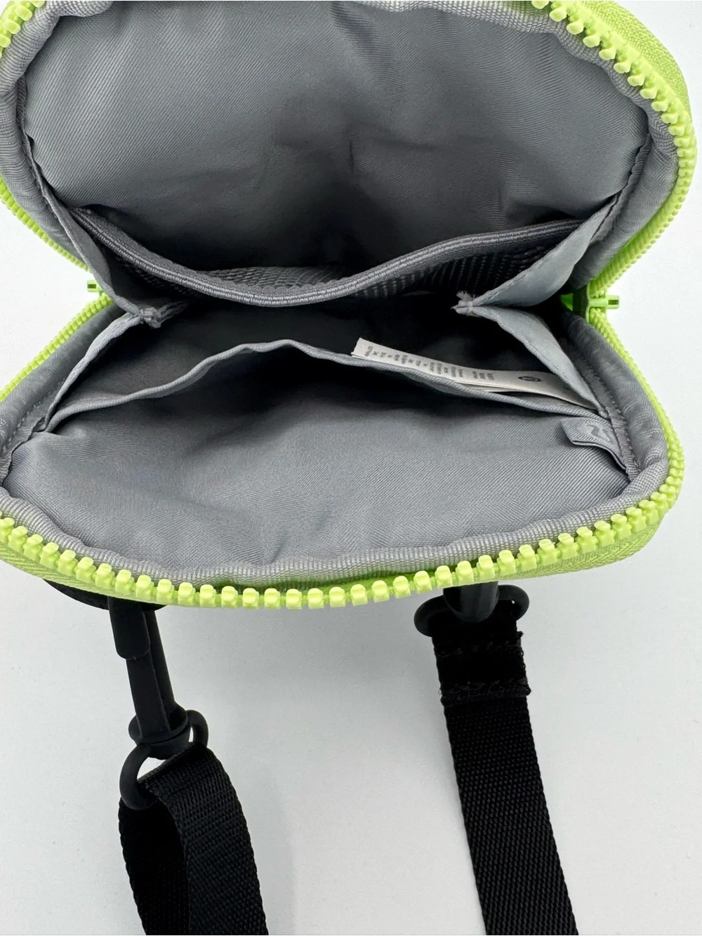 lululemon athletica this compact